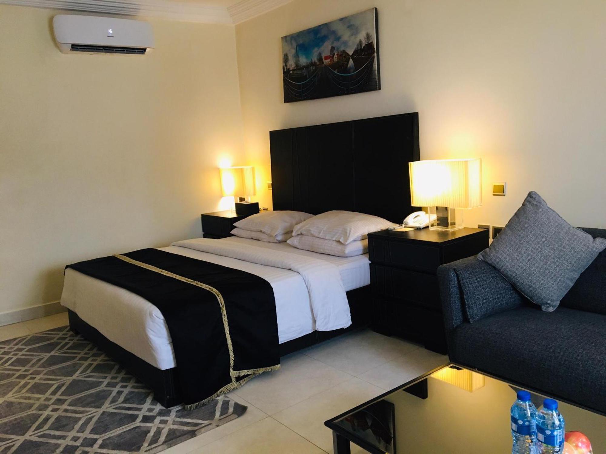Summerset Continental Hotel Maitama By T E L E Hospitality Abuja Exterior photo